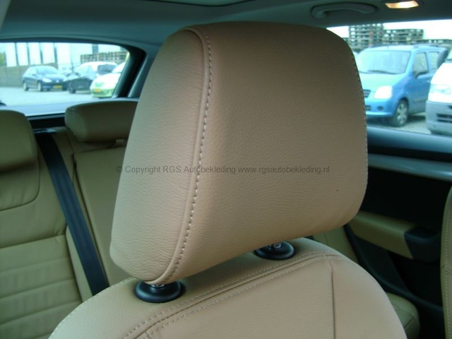 Skoda Octavia 2013 Dakota Naturbraun RGS Autobekleding (6)