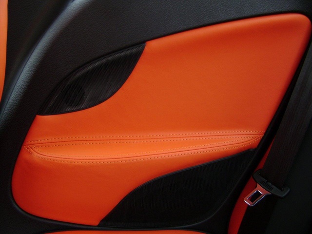 RGS VW Eos nappa zwart met Lamborghini oranje (10)