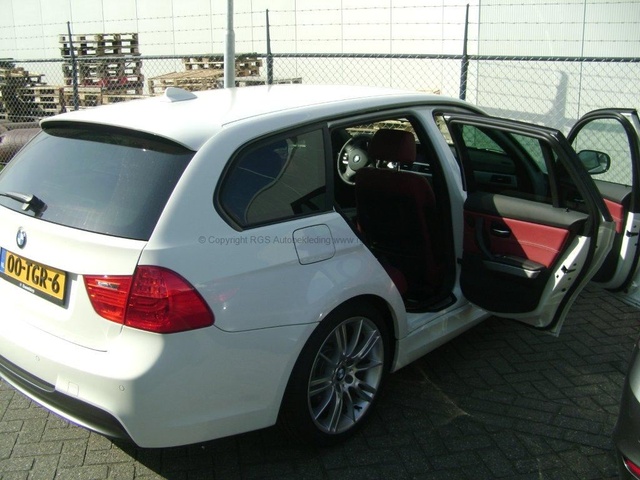 BMW 3-serie E91 2011 Handmade 014 Burgundy RGS Autobekleding