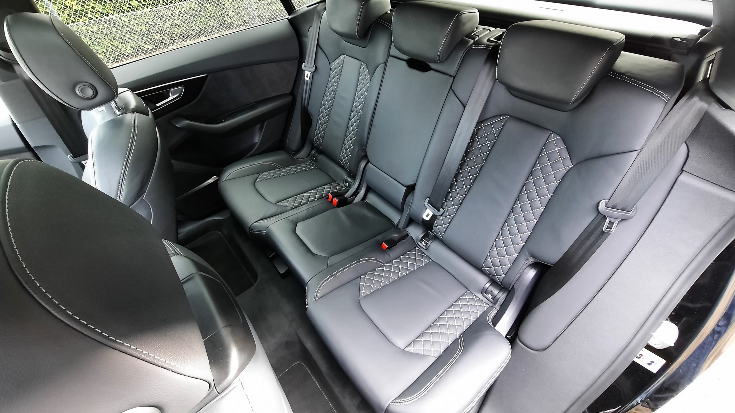 Audi_SQ8_RGS_Autobekleding_leather